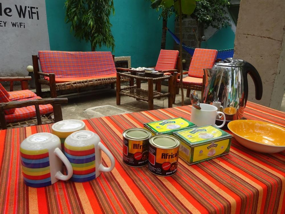 Bed & Breakfast Homeland Swahili 2*