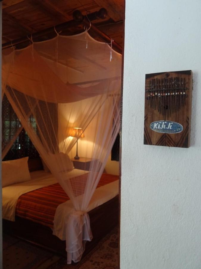 Utupoa Lodge *