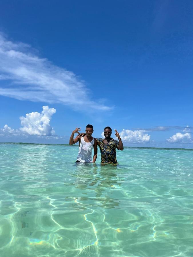 Sky & Zanzibar