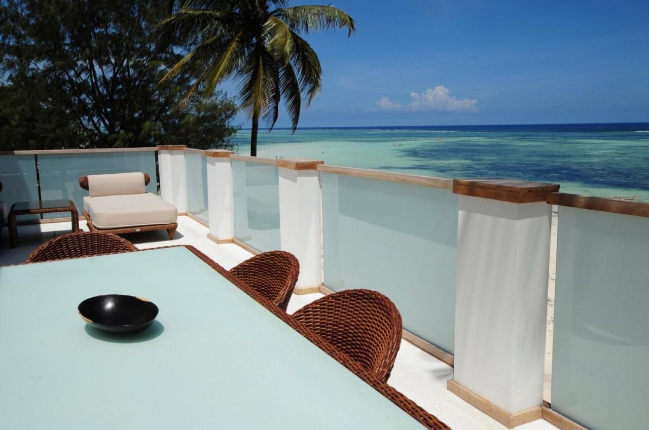 Deluxe Beachfront Penthouse With Panoramic Ocean Views Kiwengwa (Zanzibar)