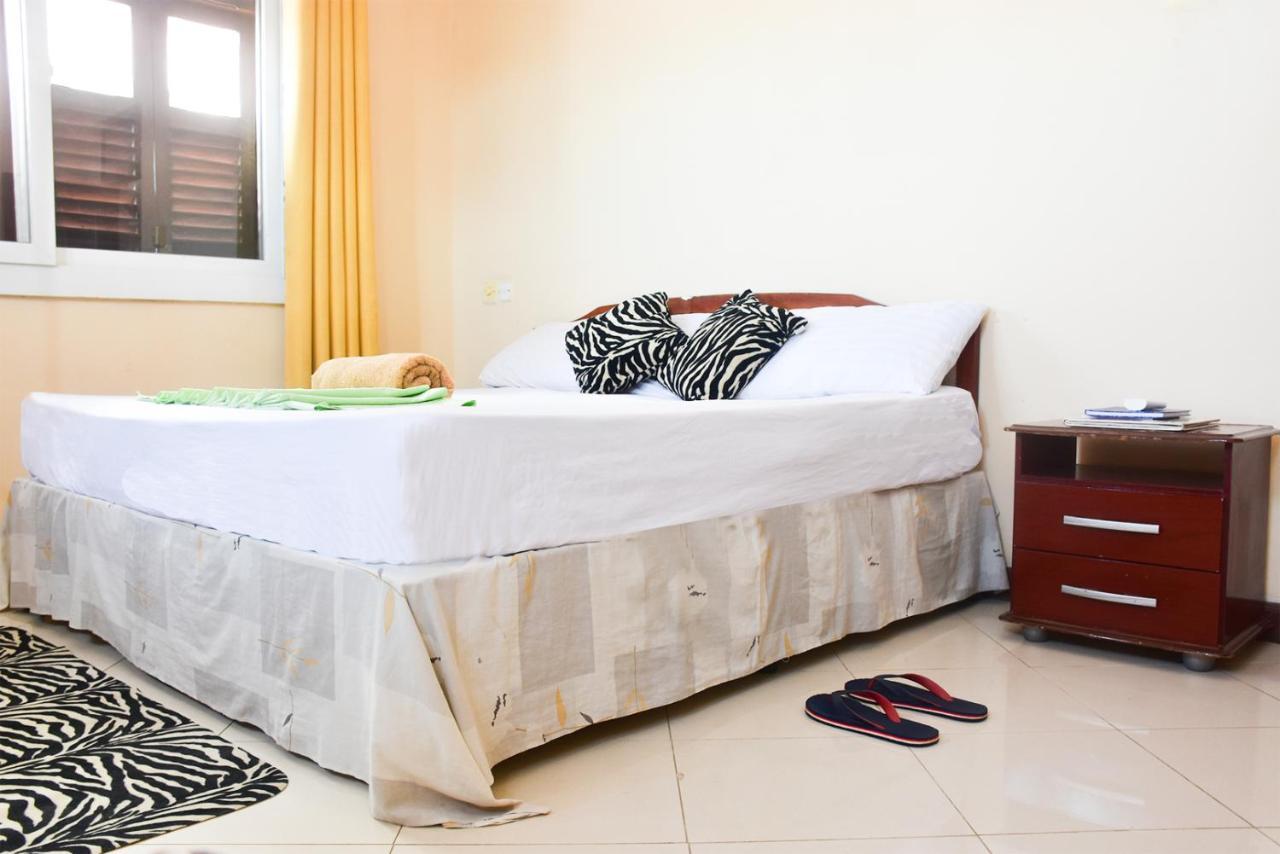 Hostel Watermelon Stone Town *