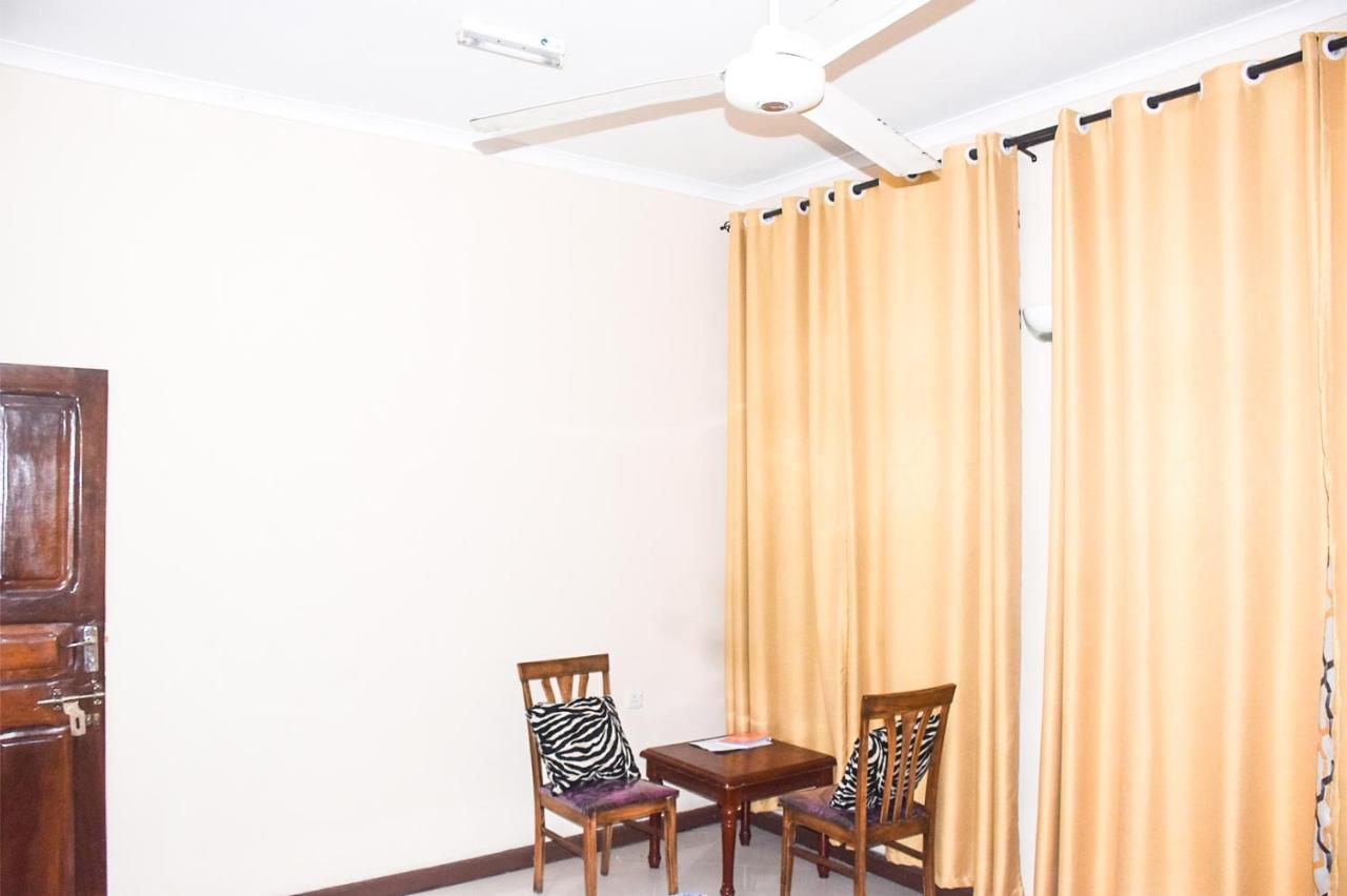 Hostel Watermelon Stone Town