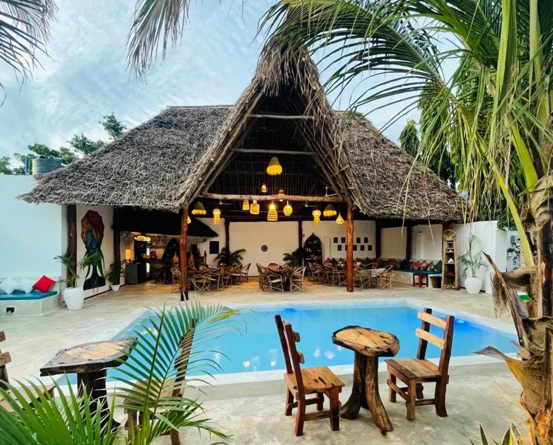 Babalao Hotel