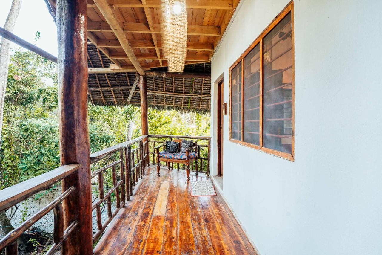 Utupoa Lodge