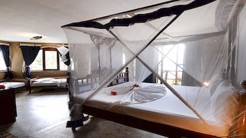 Hotel Palumbokendwa 4*