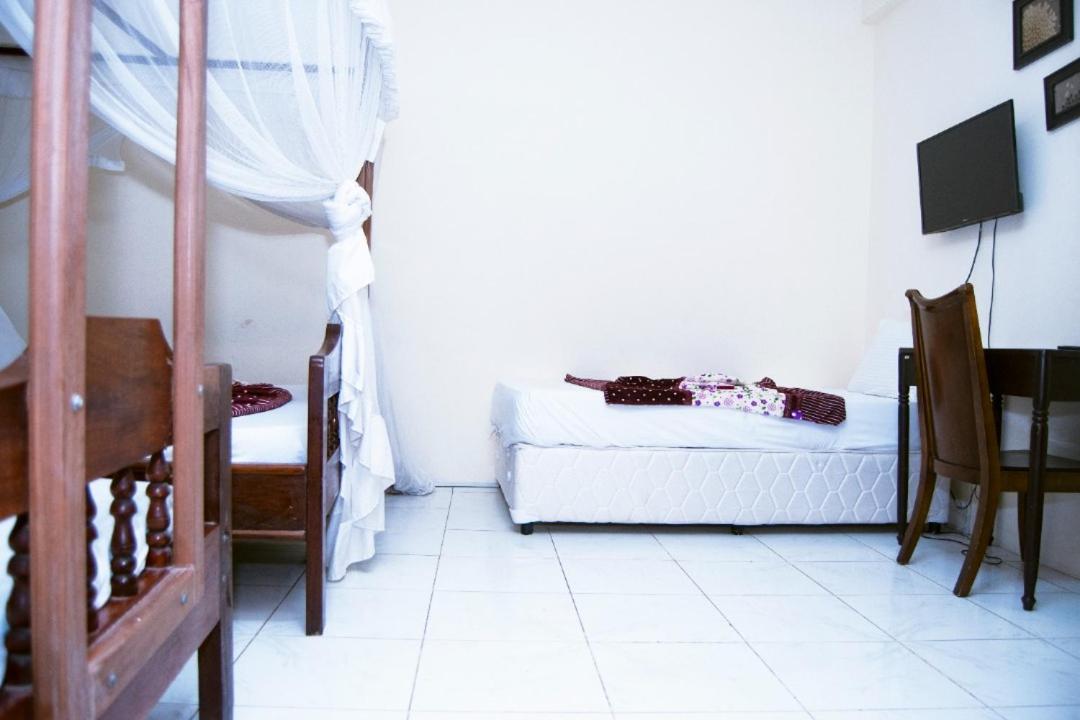 Hotel All Seasons 3*