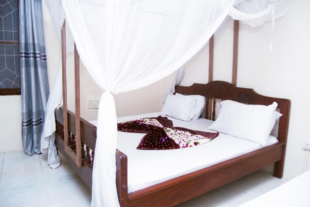 Hotel All Seasons 3*