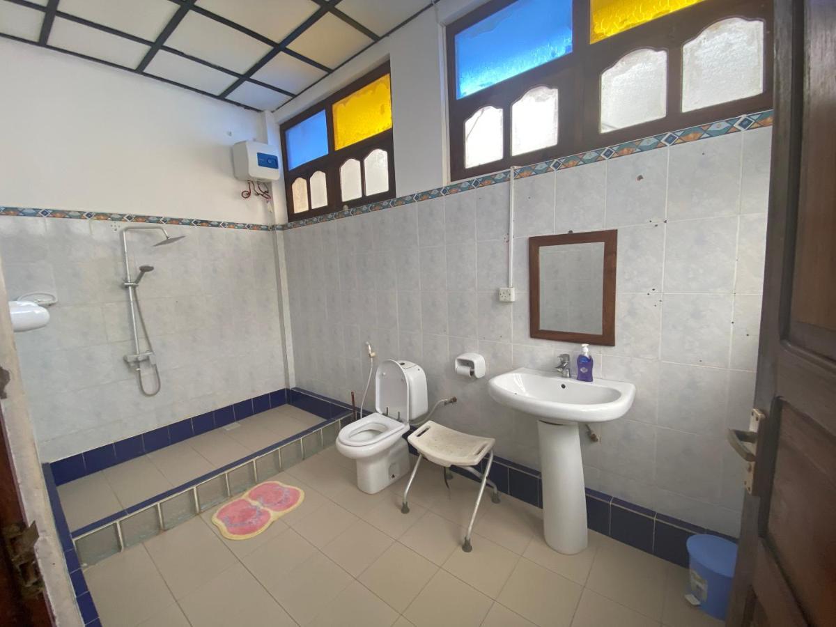 Guest house Stone Town Sea View *