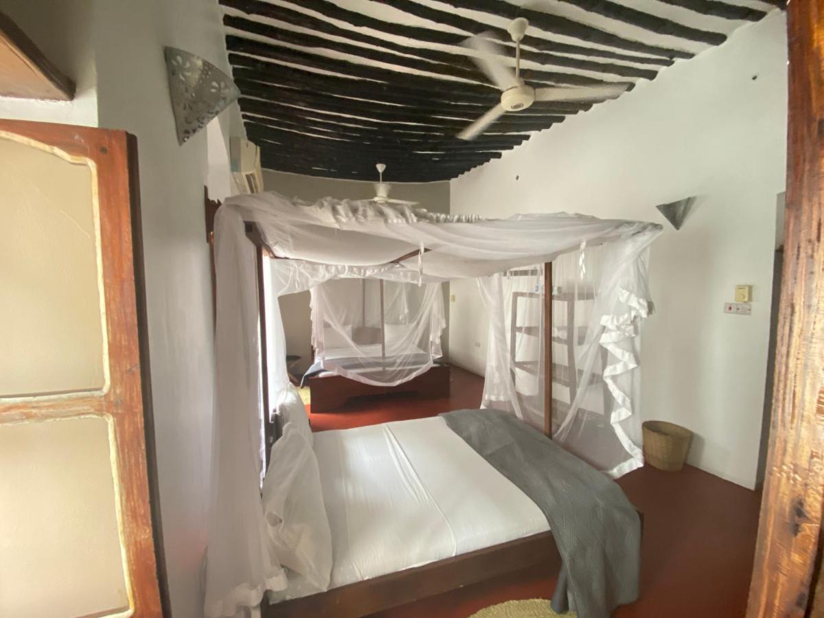 Stone Town Sea View Guest house *