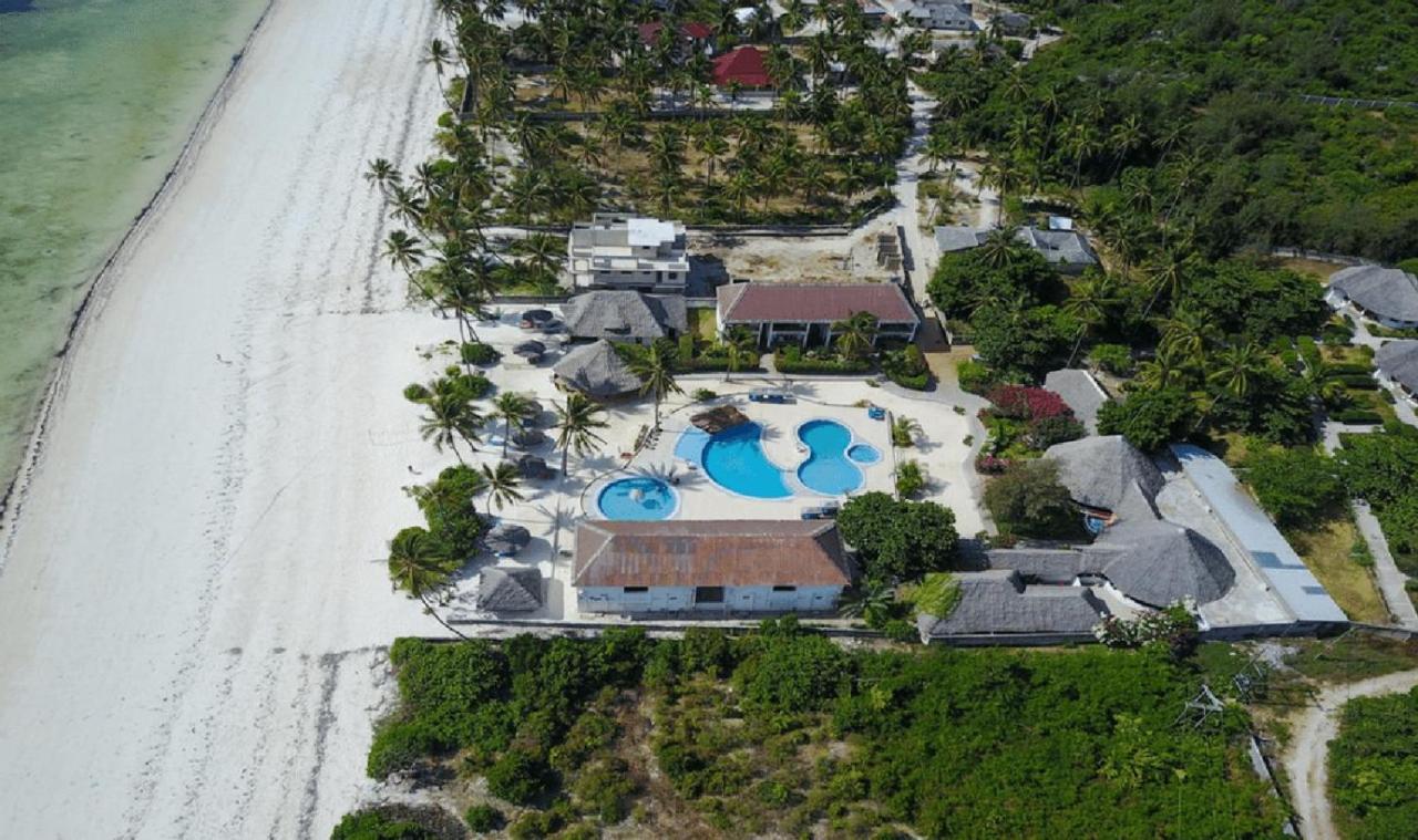 Five Palms 4* Bwejuu