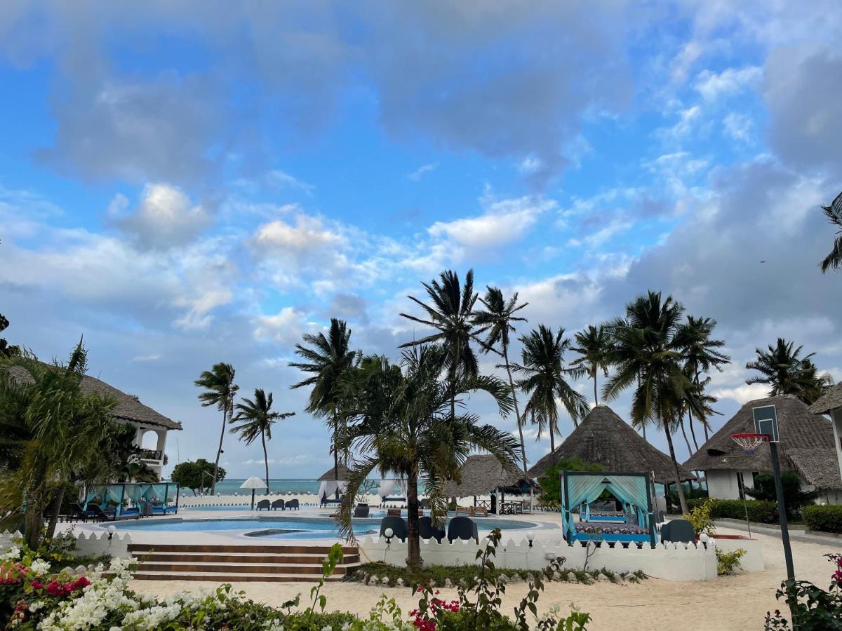 Five Palms