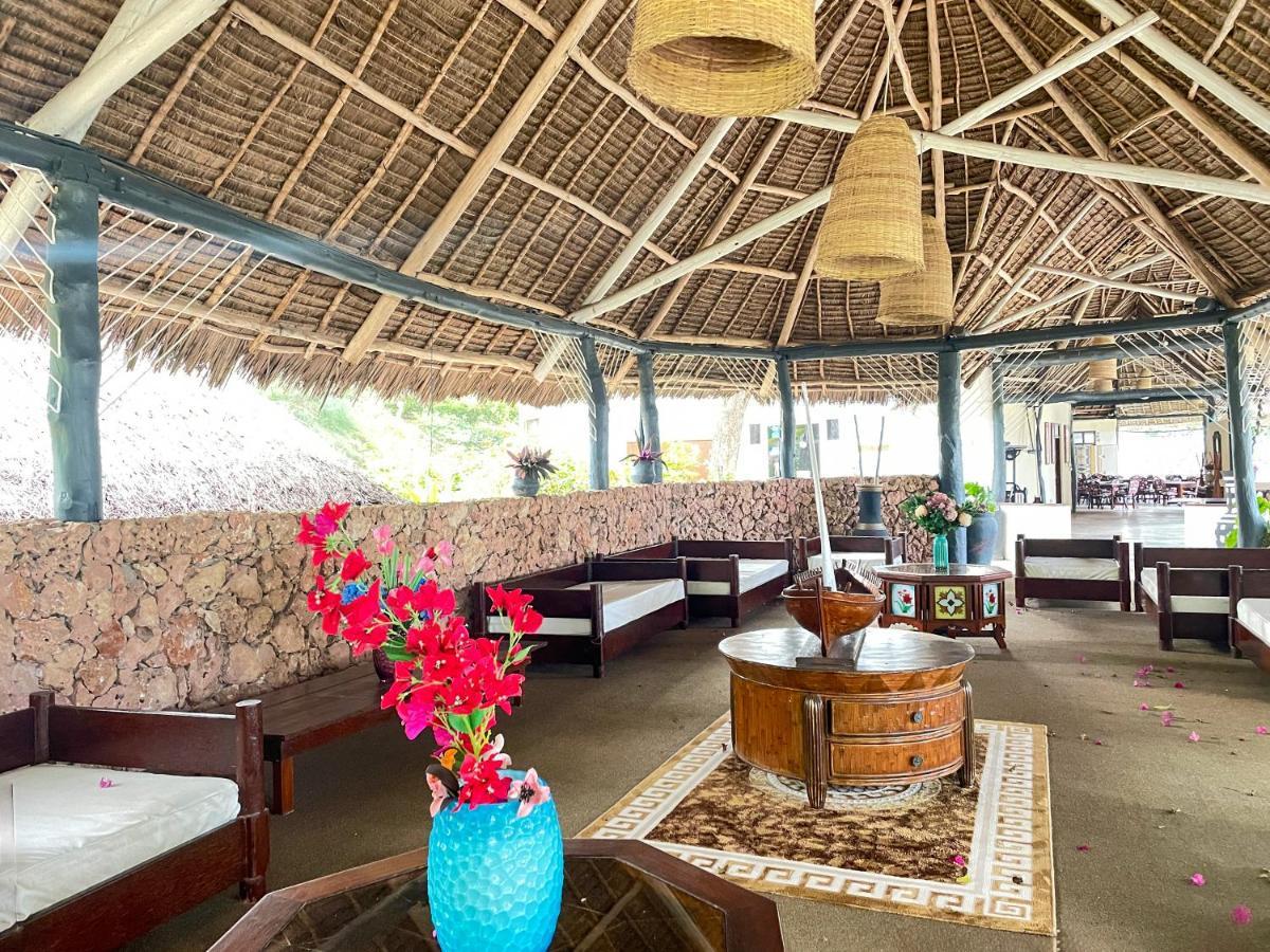 Hotel Five Palms Bwejuu