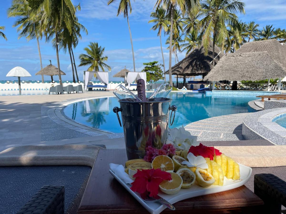Five Palms Bwejuu