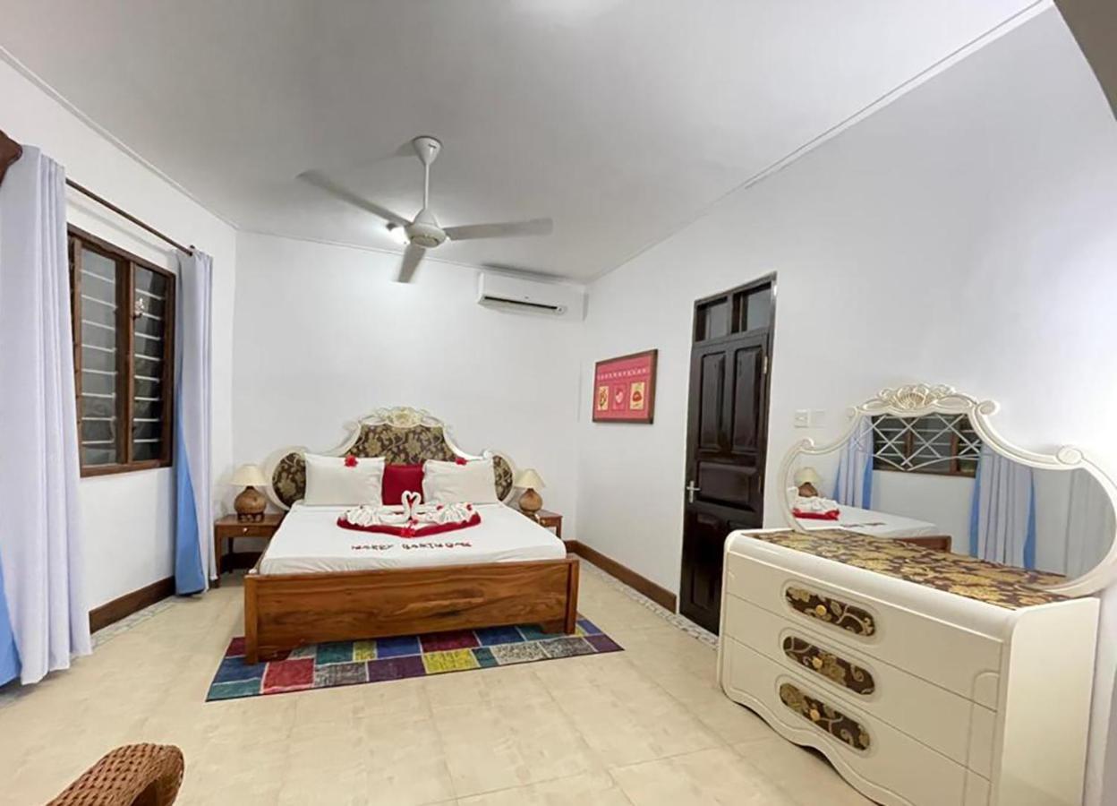 Five Palms 4* Bwejuu