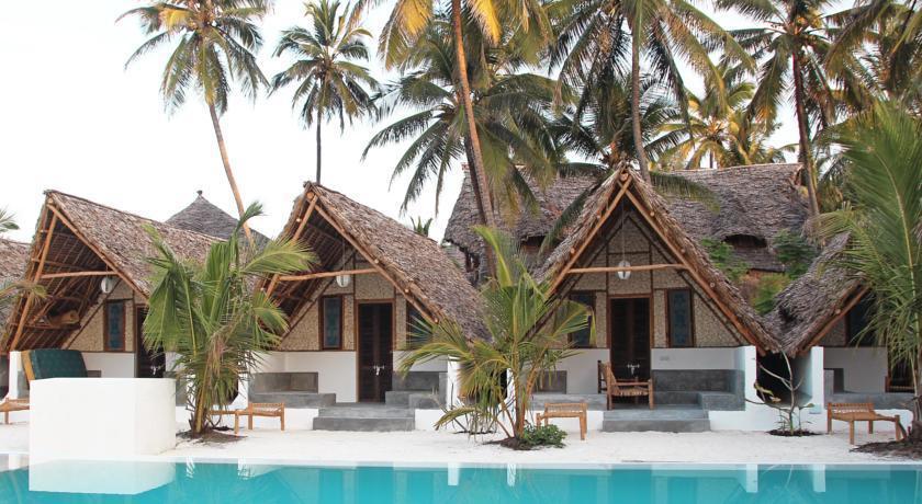 Nur Resort 3*