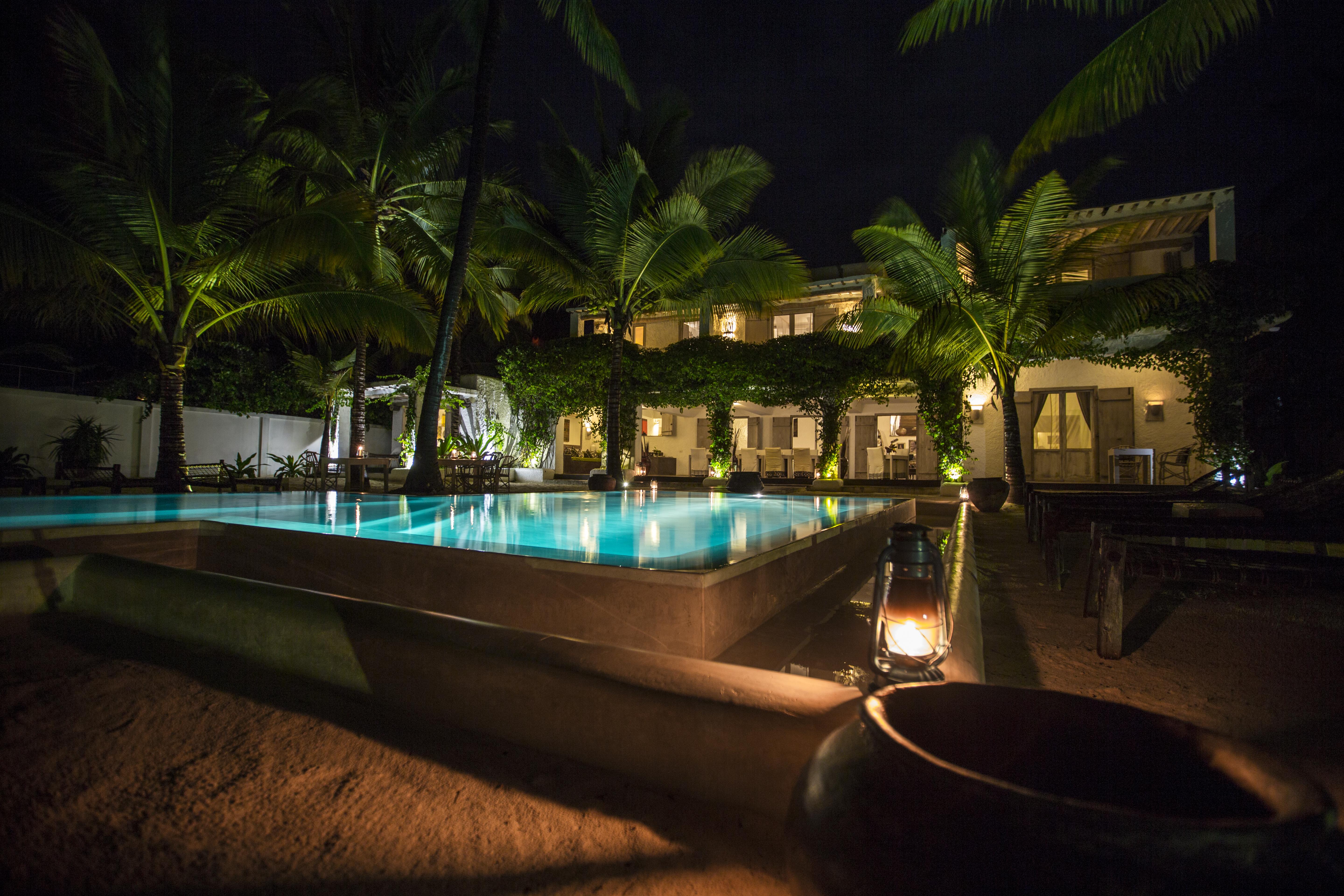 Uzuri Boutique Hotel 4*
