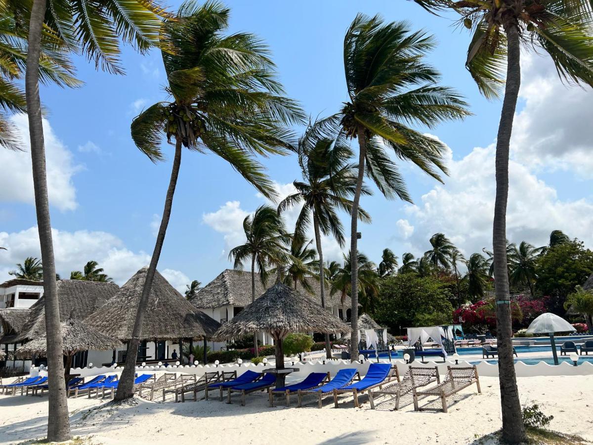 Five Palms Hotel Bwejuu