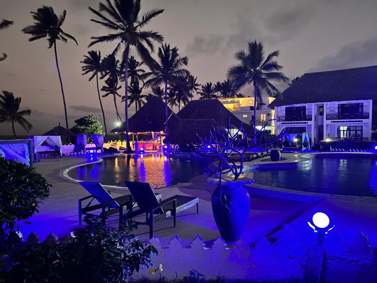 Five Palms Bwejuu