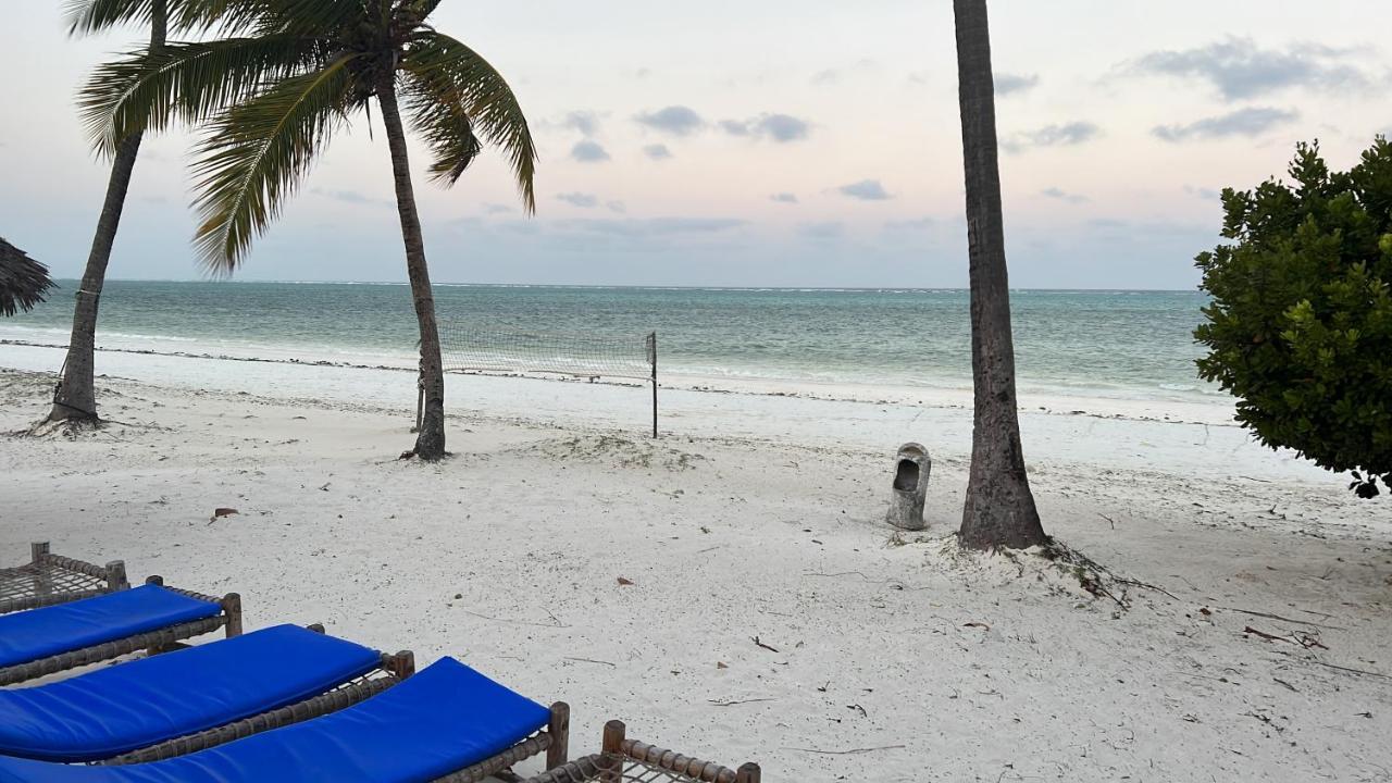 Five Palms 4* Bwejuu