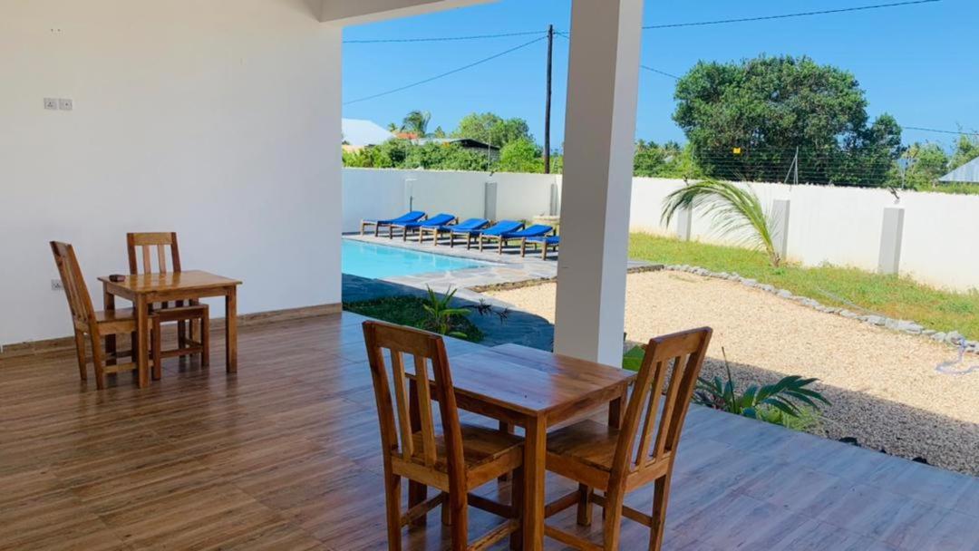 Bed & Breakfast Liam Kiwengwa Zanzibar 3*