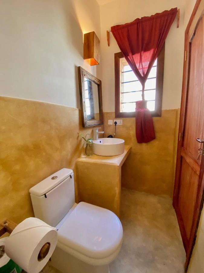 Bed & Breakfast Lalasalama Boutique Pwani Mchangani