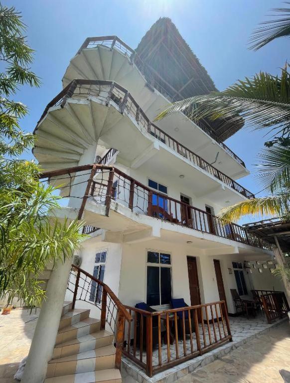 Hotel Mambo Boutique 4*