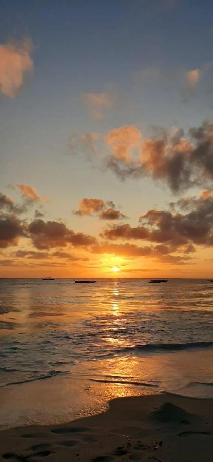 Mambo Mazuri, Zanzibar Kiwengwa *