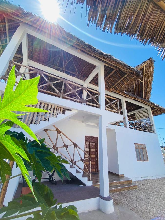 Bed & Breakfast Mamayoyo House