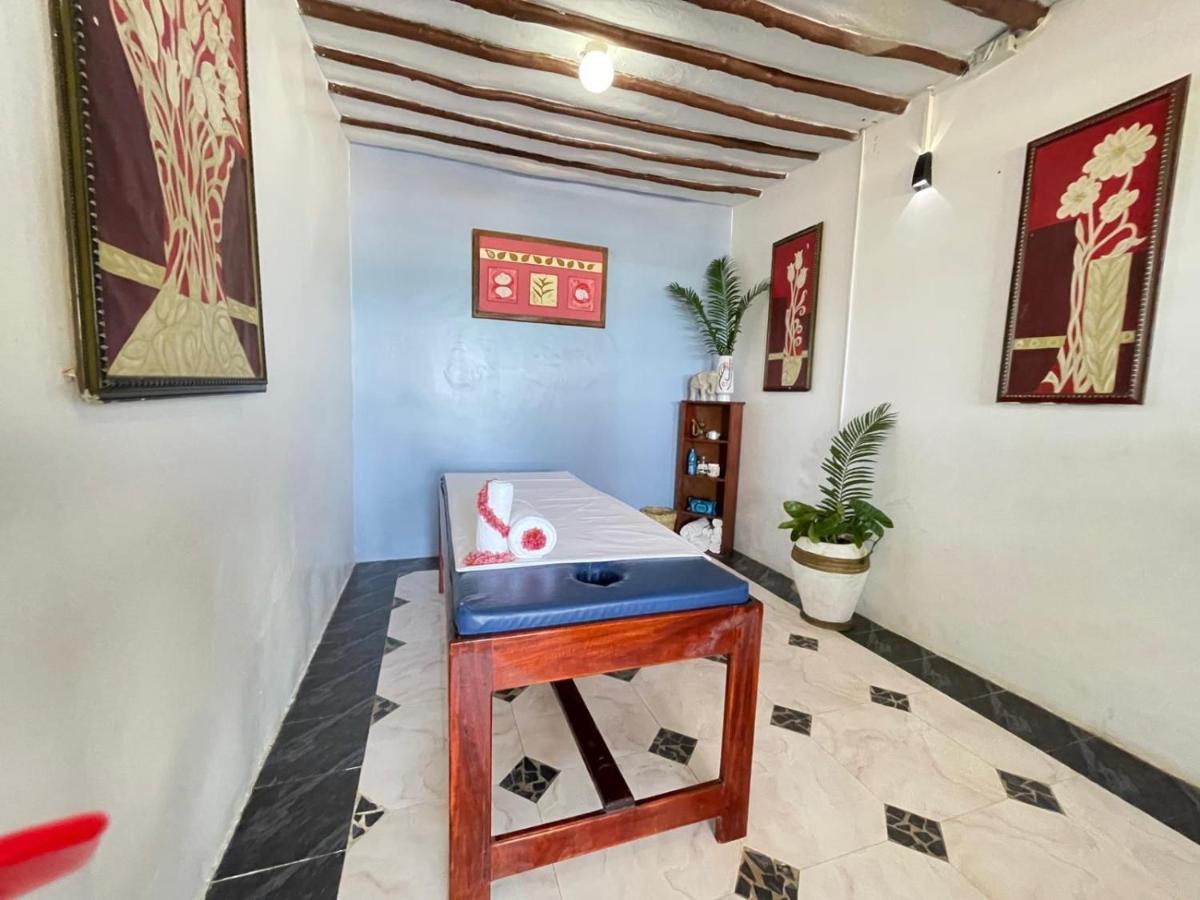 Five Palms Hotel