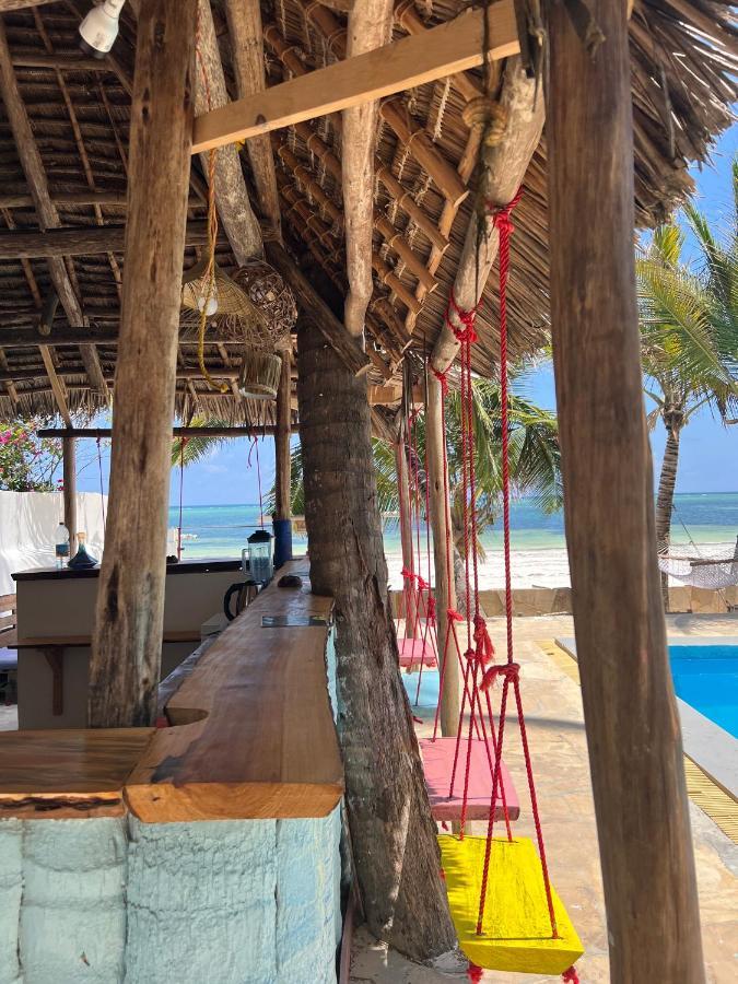 Sky & Zanzibar Hotel 3*