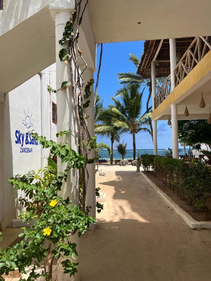 Sky & Zanzibar 3*