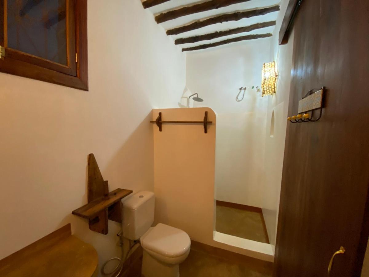 Bed & Breakfast Zuzanu House