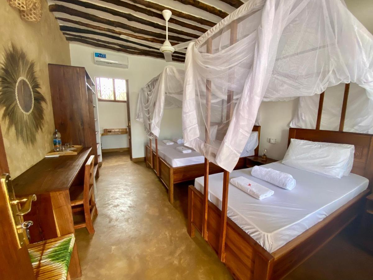 Zuzanu House Bed & Breakfast