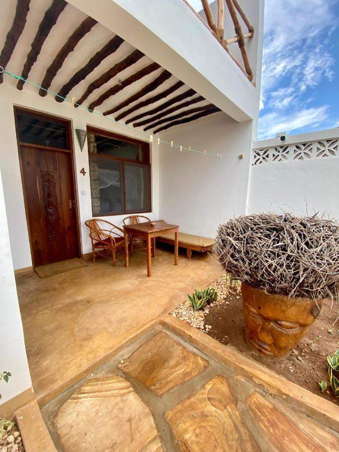 Zuzanu House Bed & Breakfast Nungwi