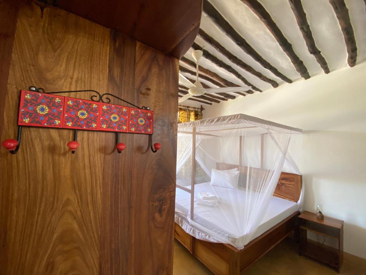 Bed & Breakfast Zuzanu House *