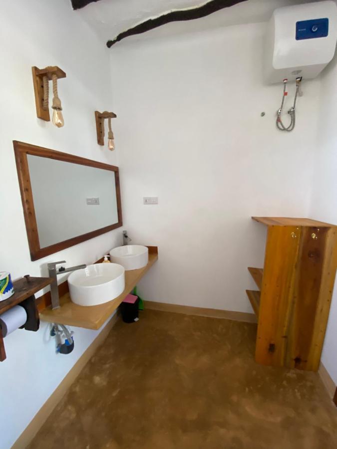 Zuzanu House Bed & Breakfast Nungwi
