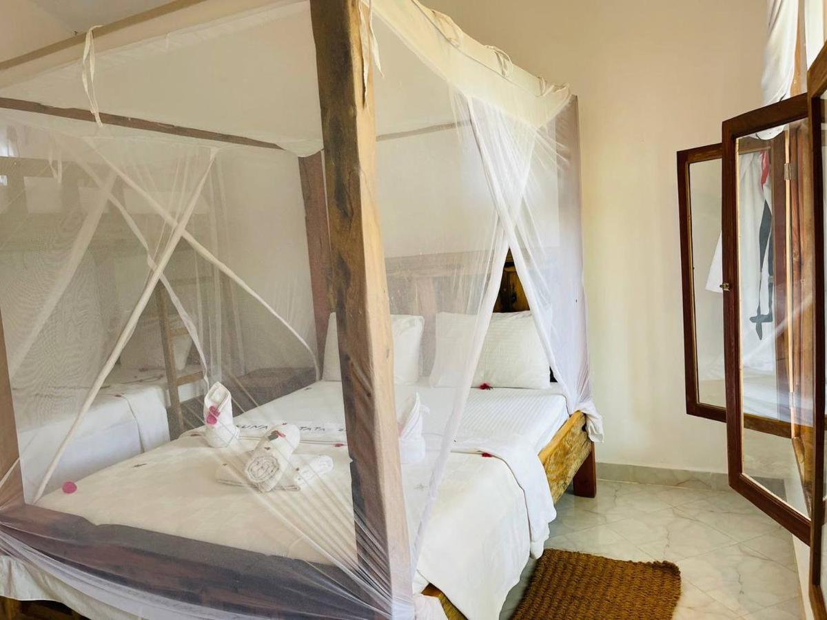Babalao Hotel 3*