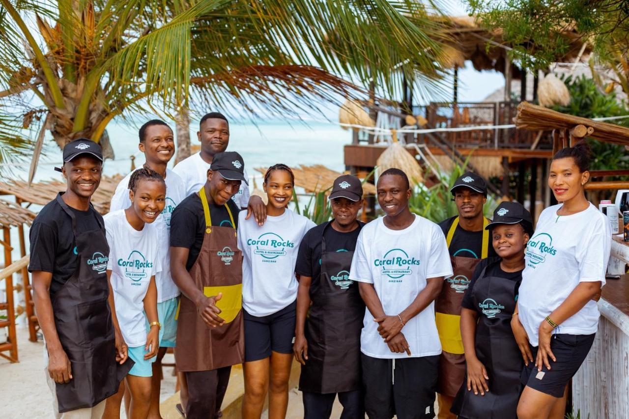 Coral Rocks & Restaurant Hotel 3*