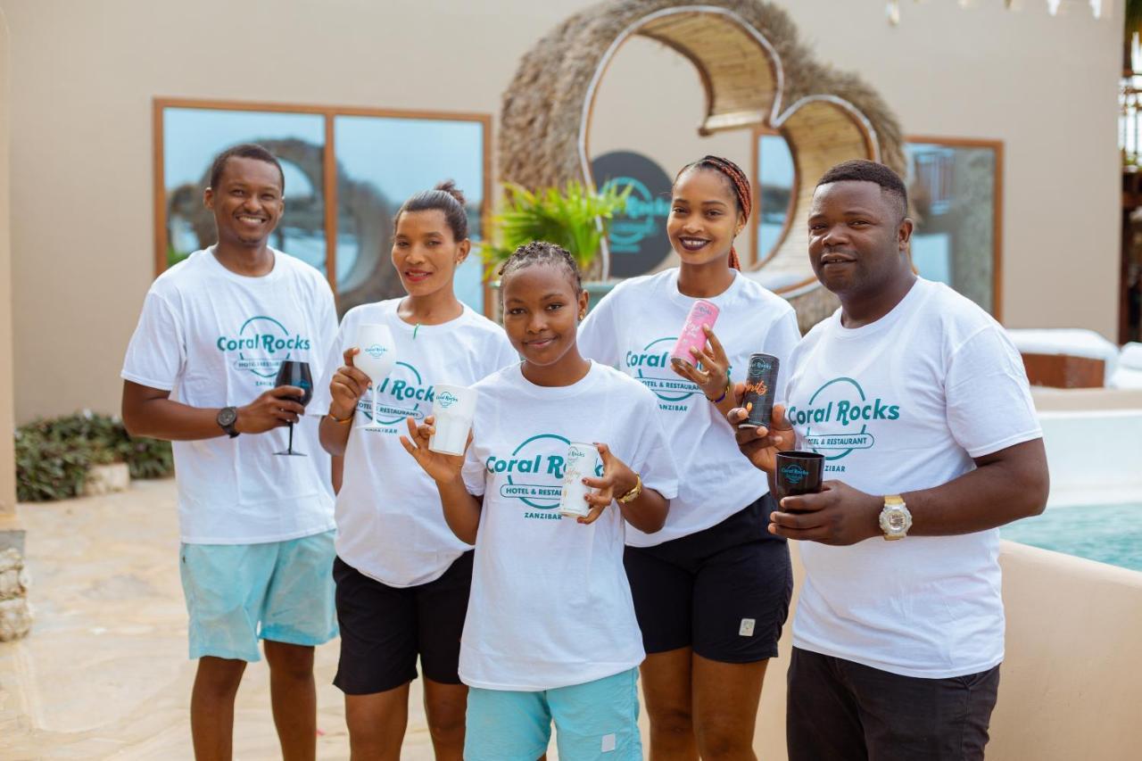 Coral Rocks & Restaurant Hotel 3*