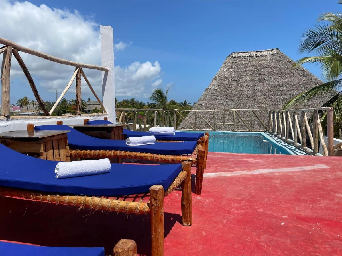 Hotel Babalao Rooftop 3*