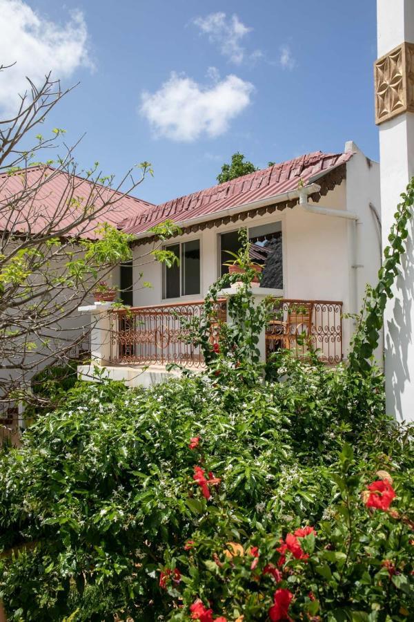 Kibanda Natural Hotel