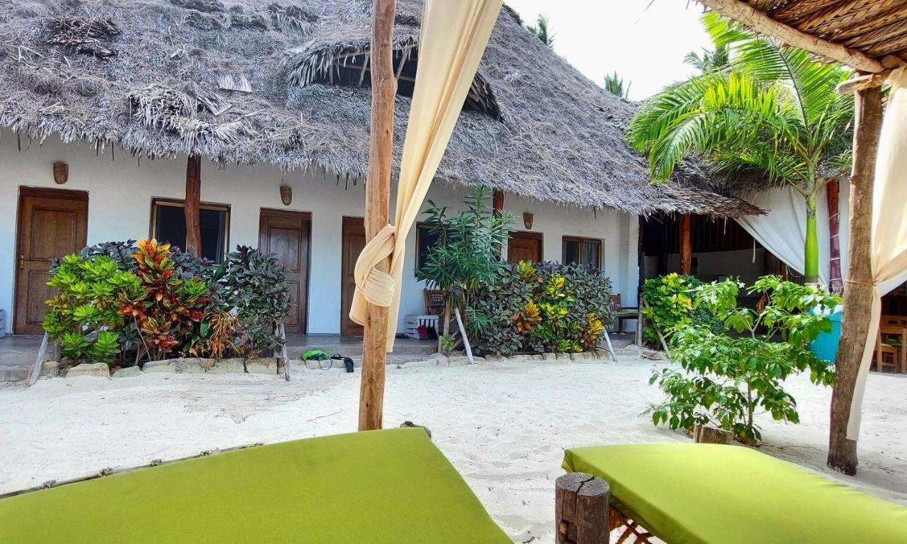 Mambo Mazuri, Zanzibar Kiwengwa *