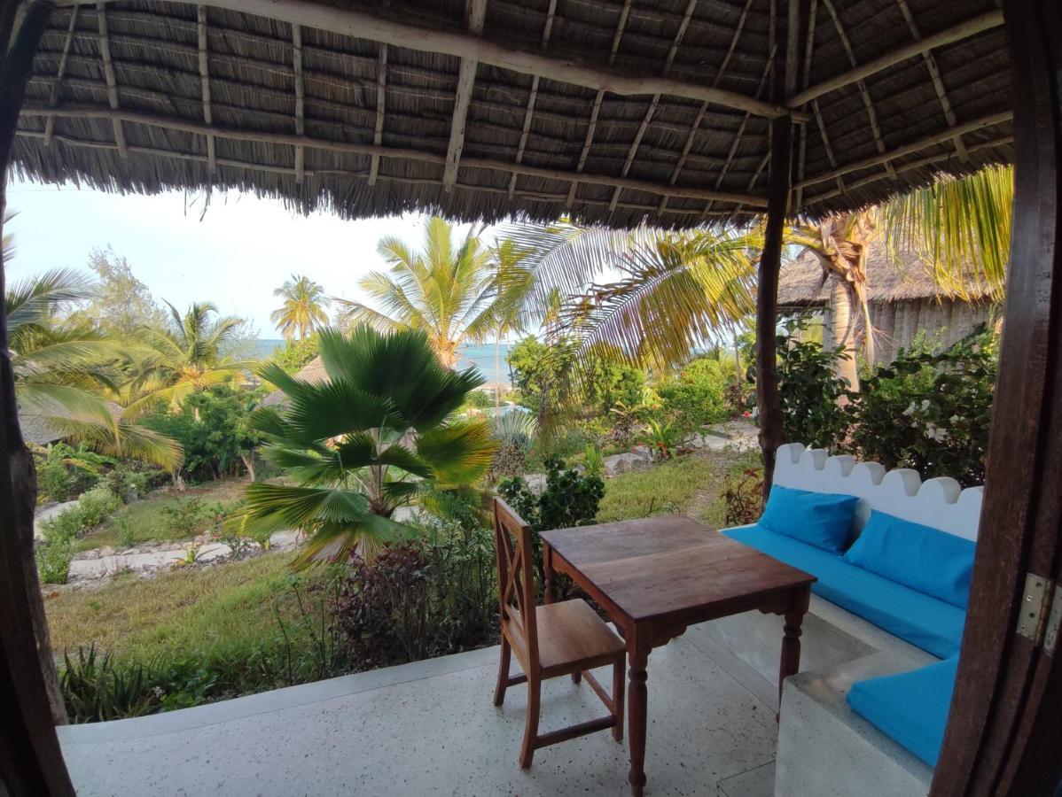 Hotel The Cove 3*
