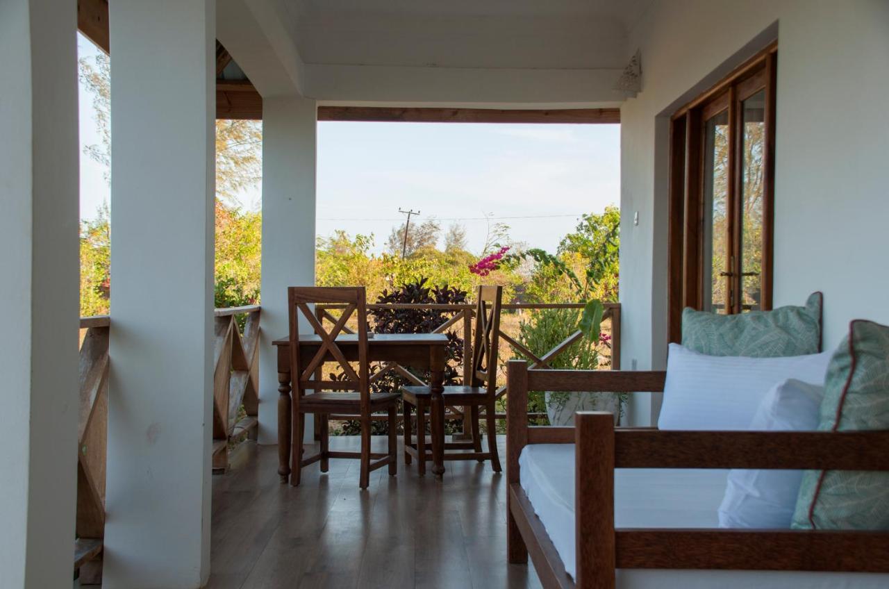 Hotel The Cove
