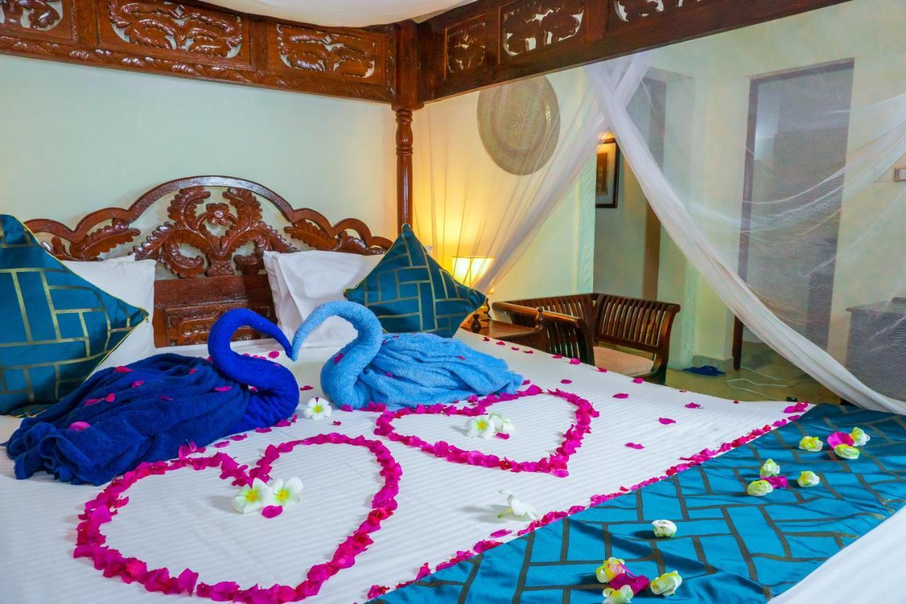 Al Johari & Hotel Zanzibar