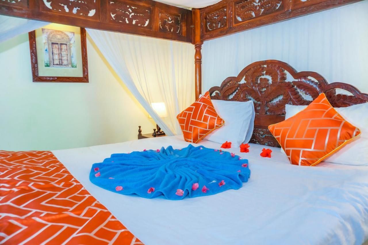Al Johari & 3* Zanzibar