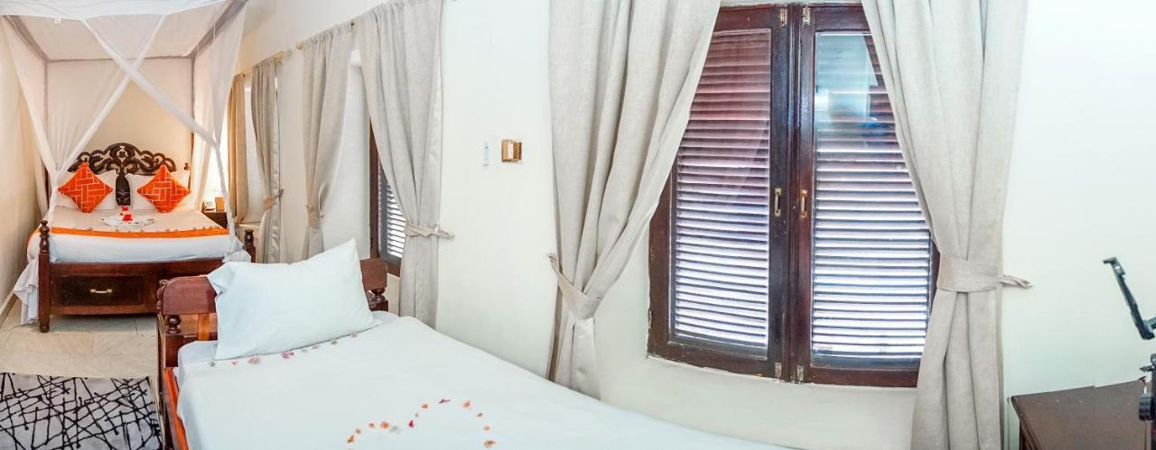 Al Johari & 3* Zanzibar
