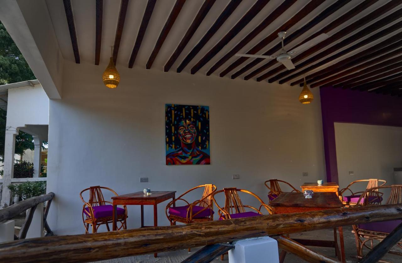Bed & Breakfast Cocolala House
