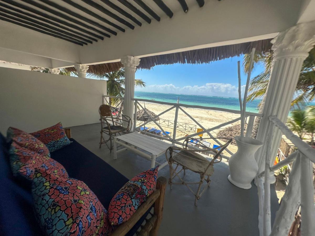 The African Paradise 3* Bwejuu