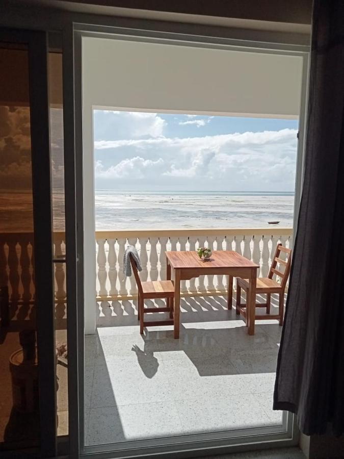 Kome Beach One Villa *